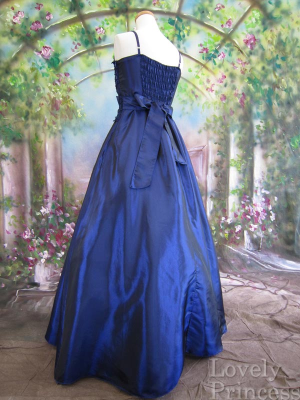 ロングフォーマルドレス　フラワースパンコール装飾ドレス　ロイヤルブルー